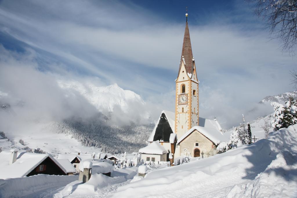 Apart Bergzeit Nauders Oda fotoğraf